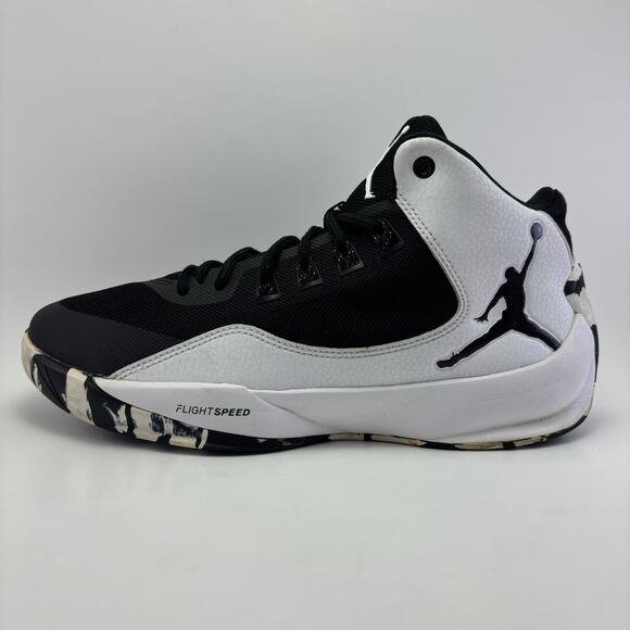 NIKE AIR JORDAN “Rising High 2” Basketball Shoes Mens Size 8 - Picture 3 of 13